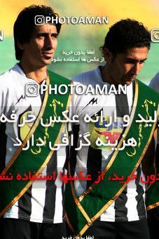 1098161, Qom, Iran, لیگ برتر فوتبال ایران، Persian Gulf Cup، Week 15، First Leg، Saba Qom 0 v 0 Tractor Sazi on 2010/11/11 at Yadegar-e Emam Stadium Qom