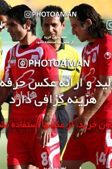 1097975, Qom, Iran, لیگ برتر فوتبال ایران، Persian Gulf Cup، Week 15، First Leg، Saba Qom 0 v 0 Tractor Sazi on 2010/11/11 at Yadegar-e Emam Stadium Qom
