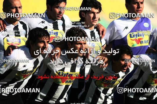 1098118, Qom, Iran, لیگ برتر فوتبال ایران، Persian Gulf Cup، Week 15، First Leg، Saba Qom 0 v 0 Tractor Sazi on 2010/11/11 at Yadegar-e Emam Stadium Qom