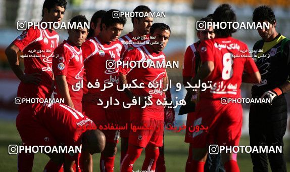 1098249, Qom, Iran, لیگ برتر فوتبال ایران، Persian Gulf Cup، Week 15، First Leg، Saba Qom 0 v 0 Tractor Sazi on 2010/11/11 at Yadegar-e Emam Stadium Qom