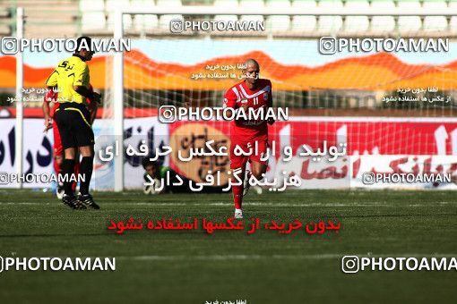 1097991, Qom, Iran, لیگ برتر فوتبال ایران، Persian Gulf Cup، Week 15، First Leg، Saba Qom 0 v 0 Tractor Sazi on 2010/11/11 at Yadegar-e Emam Stadium Qom