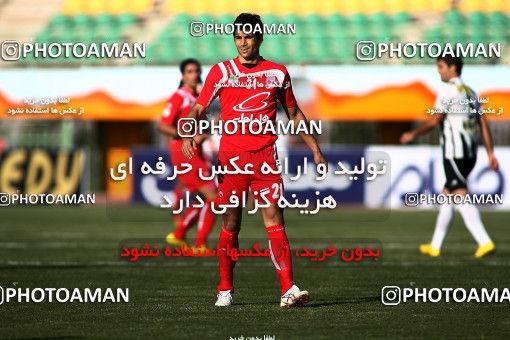 1098213, Qom, Iran, لیگ برتر فوتبال ایران، Persian Gulf Cup، Week 15، First Leg، Saba Qom 0 v 0 Tractor Sazi on 2010/11/11 at Yadegar-e Emam Stadium Qom
