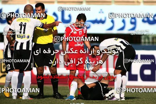 1098003, Qom, Iran, لیگ برتر فوتبال ایران، Persian Gulf Cup، Week 15، First Leg، Saba Qom 0 v 0 Tractor Sazi on 2010/11/11 at Yadegar-e Emam Stadium Qom
