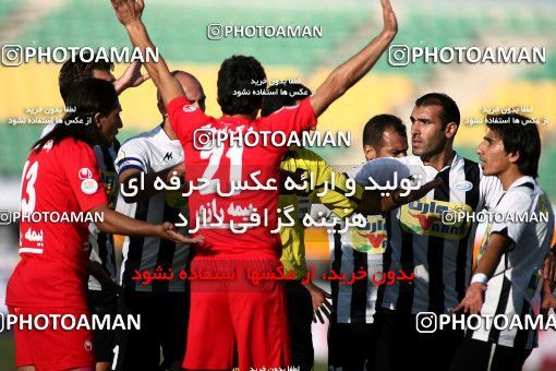 1098178, Qom, Iran, لیگ برتر فوتبال ایران، Persian Gulf Cup، Week 15، First Leg، Saba Qom 0 v 0 Tractor Sazi on 2010/11/11 at Yadegar-e Emam Stadium Qom