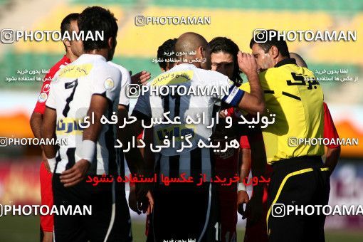 1098150, Qom, Iran, لیگ برتر فوتبال ایران، Persian Gulf Cup، Week 15، First Leg، Saba Qom 0 v 0 Tractor Sazi on 2010/11/11 at Yadegar-e Emam Stadium Qom