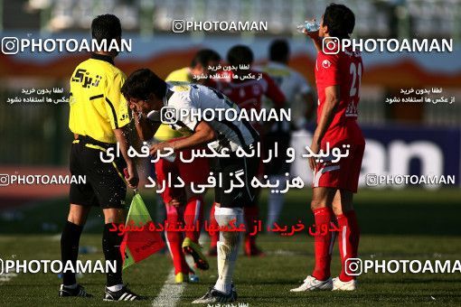1098236, لیگ برتر فوتبال ایران، Persian Gulf Cup، Week 15، First Leg، 2010/11/11، Qom، Yadegar-e Emam Stadium Qom، Saba Qom 0 - 0 Tractor Sazi