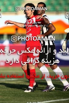 1098059, Qom, Iran, لیگ برتر فوتبال ایران، Persian Gulf Cup، Week 15، First Leg، Saba Qom 0 v 0 Tractor Sazi on 2010/11/11 at Yadegar-e Emam Stadium Qom
