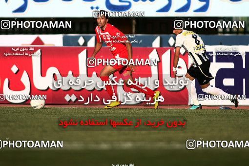 1098015, Qom, Iran, لیگ برتر فوتبال ایران، Persian Gulf Cup، Week 15، First Leg، Saba Qom 0 v 0 Tractor Sazi on 2010/11/11 at Yadegar-e Emam Stadium Qom