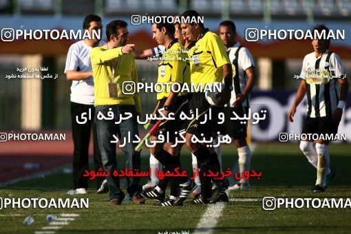 1098201, Qom, Iran, لیگ برتر فوتبال ایران، Persian Gulf Cup، Week 15، First Leg، Saba Qom 0 v 0 Tractor Sazi on 2010/11/11 at Yadegar-e Emam Stadium Qom
