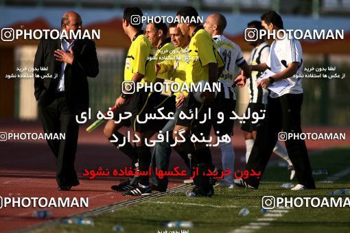 1098203, Qom, Iran, لیگ برتر فوتبال ایران، Persian Gulf Cup، Week 15، First Leg، Saba Qom 0 v 0 Tractor Sazi on 2010/11/11 at Yadegar-e Emam Stadium Qom