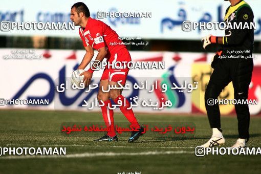 1098012, Qom, Iran, لیگ برتر فوتبال ایران، Persian Gulf Cup، Week 15، First Leg، Saba Qom 0 v 0 Tractor Sazi on 2010/11/11 at Yadegar-e Emam Stadium Qom
