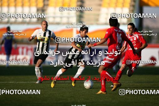 1098144, Qom, Iran, لیگ برتر فوتبال ایران، Persian Gulf Cup، Week 15، First Leg، Saba Qom 0 v 0 Tractor Sazi on 2010/11/11 at Yadegar-e Emam Stadium Qom