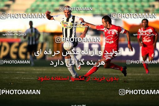 1098243, Qom, Iran, لیگ برتر فوتبال ایران، Persian Gulf Cup، Week 15، First Leg، Saba Qom 0 v 0 Tractor Sazi on 2010/11/11 at Yadegar-e Emam Stadium Qom