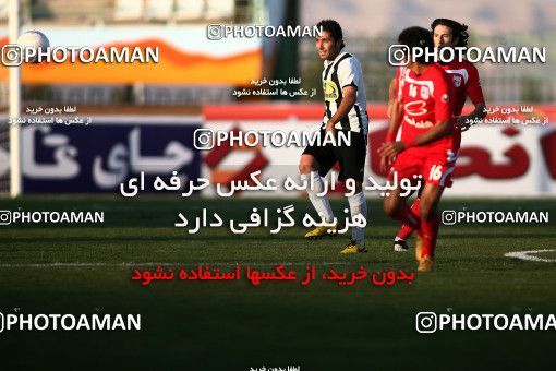 1098242, Qom, Iran, لیگ برتر فوتبال ایران، Persian Gulf Cup، Week 15، First Leg، Saba Qom 0 v 0 Tractor Sazi on 2010/11/11 at Yadegar-e Emam Stadium Qom