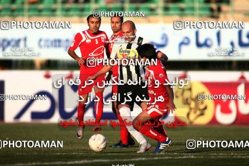 1097960, Qom, Iran, لیگ برتر فوتبال ایران، Persian Gulf Cup، Week 15، First Leg، Saba Qom 0 v 0 Tractor Sazi on 2010/11/11 at Yadegar-e Emam Stadium Qom
