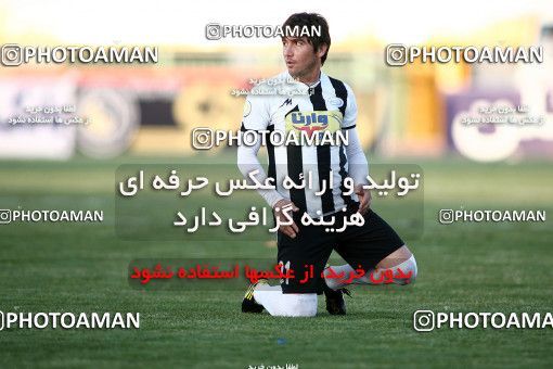 1097993, Qom, Iran, لیگ برتر فوتبال ایران، Persian Gulf Cup، Week 15، First Leg، Saba Qom 0 v 0 Tractor Sazi on 2010/11/11 at Yadegar-e Emam Stadium Qom