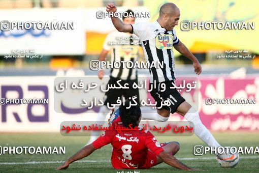 1097979, Qom, Iran, لیگ برتر فوتبال ایران، Persian Gulf Cup، Week 15، First Leg، Saba Qom 0 v 0 Tractor Sazi on 2010/11/11 at Yadegar-e Emam Stadium Qom