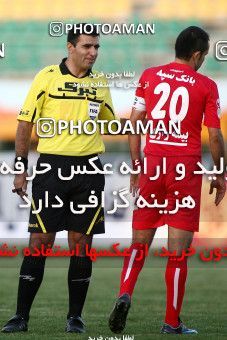 1098130, Qom, Iran, لیگ برتر فوتبال ایران، Persian Gulf Cup، Week 15، First Leg، Saba Qom 0 v 0 Tractor Sazi on 2010/11/11 at Yadegar-e Emam Stadium Qom