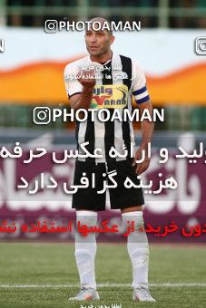 1098117, Qom, Iran, لیگ برتر فوتبال ایران، Persian Gulf Cup، Week 15، First Leg، Saba Qom 0 v 0 Tractor Sazi on 2010/11/11 at Yadegar-e Emam Stadium Qom