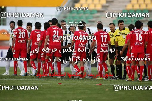 1097952, Qom, Iran, لیگ برتر فوتبال ایران، Persian Gulf Cup، Week 15، First Leg، Saba Qom 0 v 0 Tractor Sazi on 2010/11/11 at Yadegar-e Emam Stadium Qom