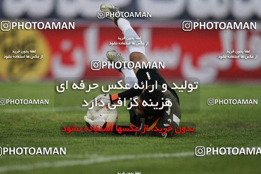 1098807, Tehran, [*parameter:4*], لیگ برتر فوتبال ایران، Persian Gulf Cup، Week 15، First Leg، Steel Azin 0 v 0 Malvan Bandar Anzali on 2010/11/11 at Shahid Dastgerdi Stadium