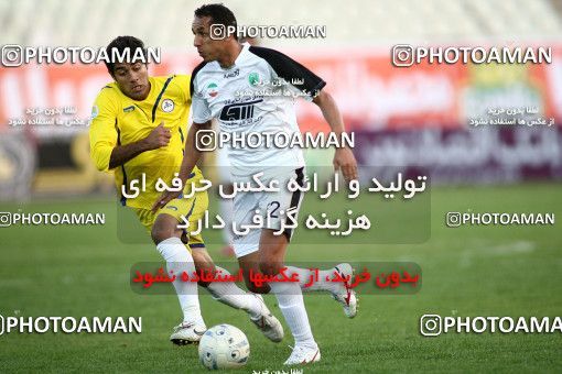 1098996, Tehran, [*parameter:4*], لیگ برتر فوتبال ایران، Persian Gulf Cup، Week 15، First Leg، Naft Tehran 1 v 0 Rah Ahan on 2010/11/12 at Shahid Dastgerdi Stadium