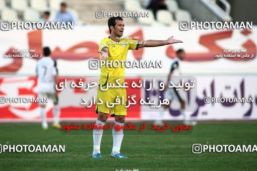 1098966, Tehran, [*parameter:4*], لیگ برتر فوتبال ایران، Persian Gulf Cup، Week 15، First Leg، Naft Tehran 1 v 0 Rah Ahan on 2010/11/12 at Shahid Dastgerdi Stadium
