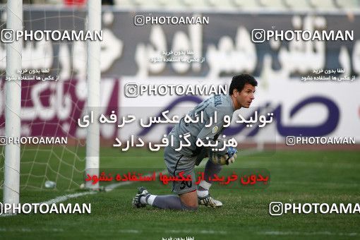 1099036, Tehran, [*parameter:4*], لیگ برتر فوتبال ایران، Persian Gulf Cup، Week 15، First Leg، Naft Tehran 1 v 0 Rah Ahan on 2010/11/12 at Shahid Dastgerdi Stadium