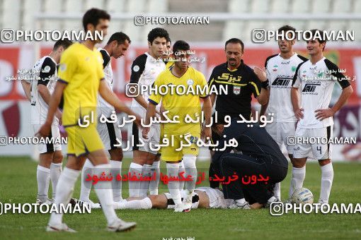 1098941, Tehran, [*parameter:4*], لیگ برتر فوتبال ایران، Persian Gulf Cup، Week 15، First Leg، Naft Tehran 1 v 0 Rah Ahan on 2010/11/12 at Shahid Dastgerdi Stadium