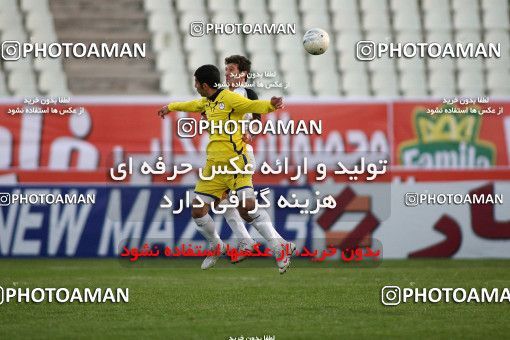 1099005, Tehran, [*parameter:4*], لیگ برتر فوتبال ایران، Persian Gulf Cup، Week 15، First Leg، Naft Tehran 1 v 0 Rah Ahan on 2010/11/12 at Shahid Dastgerdi Stadium