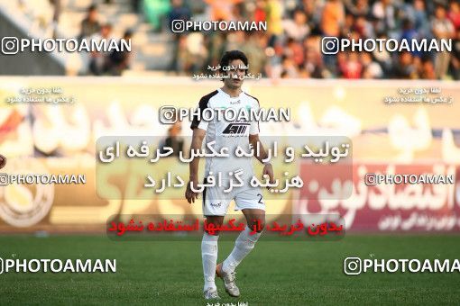1099090, Tehran, [*parameter:4*], لیگ برتر فوتبال ایران، Persian Gulf Cup، Week 15، First Leg، Naft Tehran 1 v 0 Rah Ahan on 2010/11/12 at Shahid Dastgerdi Stadium