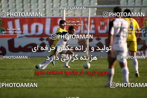 1098935, Tehran, [*parameter:4*], لیگ برتر فوتبال ایران، Persian Gulf Cup، Week 15، First Leg، Naft Tehran 1 v 0 Rah Ahan on 2010/11/12 at Shahid Dastgerdi Stadium
