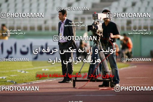 1099042, Tehran, [*parameter:4*], لیگ برتر فوتبال ایران، Persian Gulf Cup، Week 15، First Leg، Naft Tehran 1 v 0 Rah Ahan on 2010/11/12 at Shahid Dastgerdi Stadium
