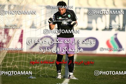 1099013, Tehran, [*parameter:4*], لیگ برتر فوتبال ایران، Persian Gulf Cup، Week 15، First Leg، Naft Tehran 1 v 0 Rah Ahan on 2010/11/12 at Shahid Dastgerdi Stadium