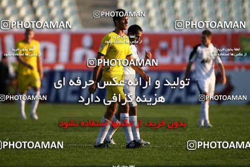 1098913, Tehran, [*parameter:4*], لیگ برتر فوتبال ایران، Persian Gulf Cup، Week 15، First Leg، Naft Tehran 1 v 0 Rah Ahan on 2010/11/12 at Shahid Dastgerdi Stadium
