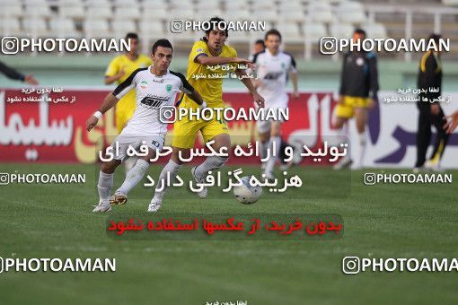1100598, Tehran, [*parameter:4*], لیگ برتر فوتبال ایران، Persian Gulf Cup، Week 15، First Leg، Naft Tehran 1 v 0 Rah Ahan on 2010/11/12 at Shahid Dastgerdi Stadium