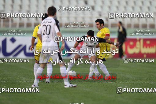 1100417, Tehran, [*parameter:4*], لیگ برتر فوتبال ایران، Persian Gulf Cup، Week 15، First Leg، Naft Tehran 1 v 0 Rah Ahan on 2010/11/12 at Shahid Dastgerdi Stadium