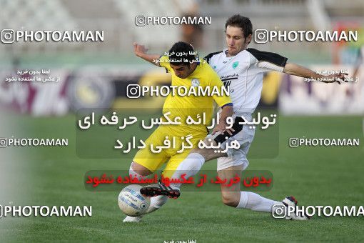 1100371, Tehran, [*parameter:4*], لیگ برتر فوتبال ایران، Persian Gulf Cup، Week 15، First Leg، Naft Tehran 1 v 0 Rah Ahan on 2010/11/12 at Shahid Dastgerdi Stadium