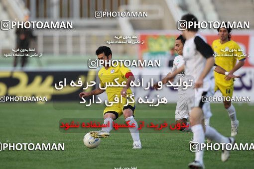 1100604, Tehran, [*parameter:4*], لیگ برتر فوتبال ایران، Persian Gulf Cup، Week 15، First Leg، Naft Tehran 1 v 0 Rah Ahan on 2010/11/12 at Shahid Dastgerdi Stadium