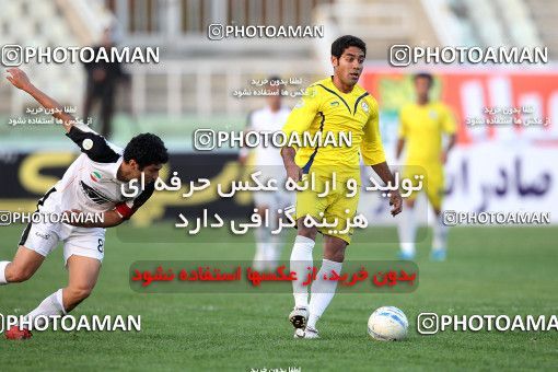 1100413, Tehran, [*parameter:4*], لیگ برتر فوتبال ایران، Persian Gulf Cup، Week 15، First Leg، Naft Tehran 1 v 0 Rah Ahan on 2010/11/12 at Shahid Dastgerdi Stadium