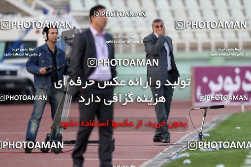 1100427, Tehran, [*parameter:4*], لیگ برتر فوتبال ایران، Persian Gulf Cup، Week 15، First Leg، Naft Tehran 1 v 0 Rah Ahan on 2010/11/12 at Shahid Dastgerdi Stadium