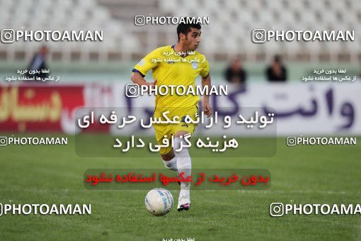 1100447, Tehran, [*parameter:4*], لیگ برتر فوتبال ایران، Persian Gulf Cup، Week 15، First Leg، Naft Tehran 1 v 0 Rah Ahan on 2010/11/12 at Shahid Dastgerdi Stadium