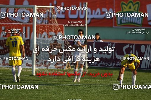 1100566, Tehran, [*parameter:4*], لیگ برتر فوتبال ایران، Persian Gulf Cup، Week 15، First Leg، Naft Tehran 1 v 0 Rah Ahan on 2010/11/12 at Shahid Dastgerdi Stadium