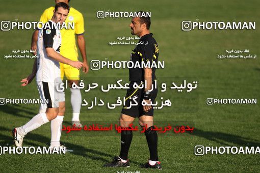 1100507, لیگ برتر فوتبال ایران، Persian Gulf Cup، Week 15، First Leg، 2010/11/12، Tehran، Shahid Dastgerdi Stadium، Naft Tehran 1 - 0 Rah Ahan