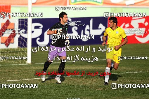 1100525, Tehran, [*parameter:4*], لیگ برتر فوتبال ایران، Persian Gulf Cup، Week 15، First Leg، Naft Tehran 1 v 0 Rah Ahan on 2010/11/12 at Shahid Dastgerdi Stadium