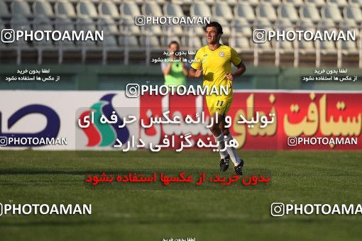 1100565, Tehran, [*parameter:4*], لیگ برتر فوتبال ایران، Persian Gulf Cup، Week 15، First Leg، Naft Tehran 1 v 0 Rah Ahan on 2010/11/12 at Shahid Dastgerdi Stadium