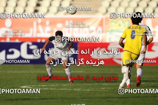 1100540, Tehran, [*parameter:4*], لیگ برتر فوتبال ایران، Persian Gulf Cup، Week 15، First Leg، Naft Tehran 1 v 0 Rah Ahan on 2010/11/12 at Shahid Dastgerdi Stadium