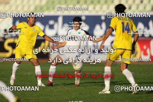 1100446, Tehran, [*parameter:4*], لیگ برتر فوتبال ایران، Persian Gulf Cup، Week 15، First Leg، Naft Tehran 1 v 0 Rah Ahan on 2010/11/12 at Shahid Dastgerdi Stadium