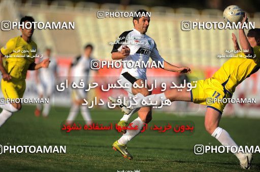 1099195, Tehran, [*parameter:4*], لیگ برتر فوتبال ایران، Persian Gulf Cup، Week 15، First Leg، Naft Tehran 1 v 0 Rah Ahan on 2010/11/12 at Shahid Dastgerdi Stadium