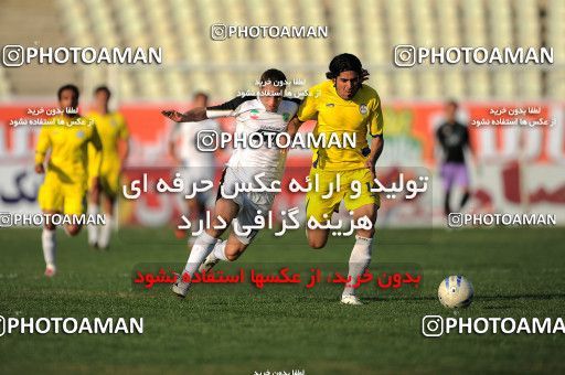 1099142, Tehran, [*parameter:4*], لیگ برتر فوتبال ایران، Persian Gulf Cup، Week 15، First Leg، Naft Tehran 1 v 0 Rah Ahan on 2010/11/12 at Shahid Dastgerdi Stadium